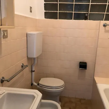 Bruseschi Appartament Apartman